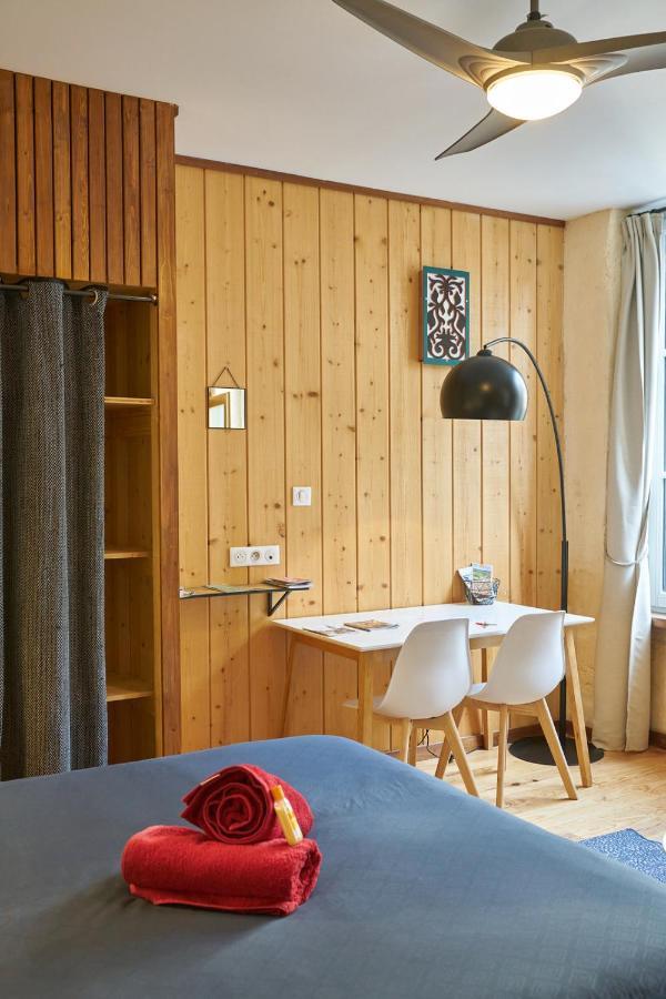 בורדו Les Appartements De La Victoire, Centre-Ville, Possibilite Parking Gratuit מראה חיצוני תמונה